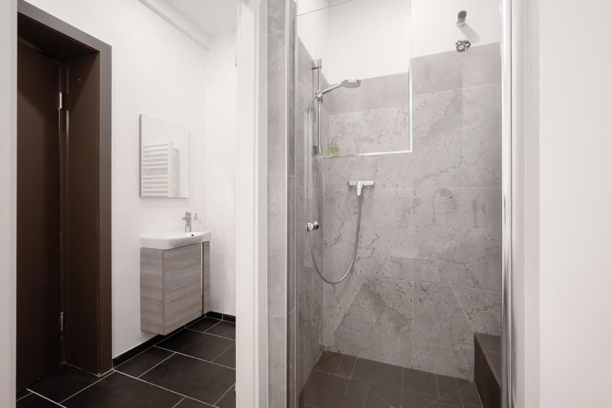 Apartment 90m2 Fuer Bis Zu 12 Personen - Innenstadt München